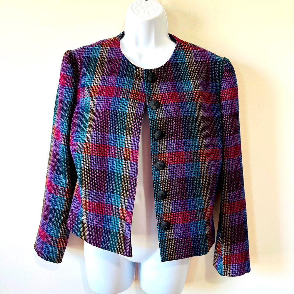 Vintage Wool Colorful Plaid Crop Style Blazer By Doncaster Size 6